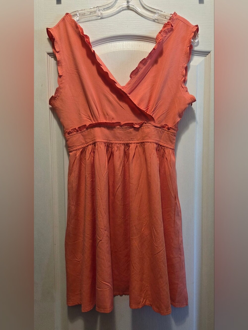 Women’s Coral V-Neck Sleeveless Mini Dress